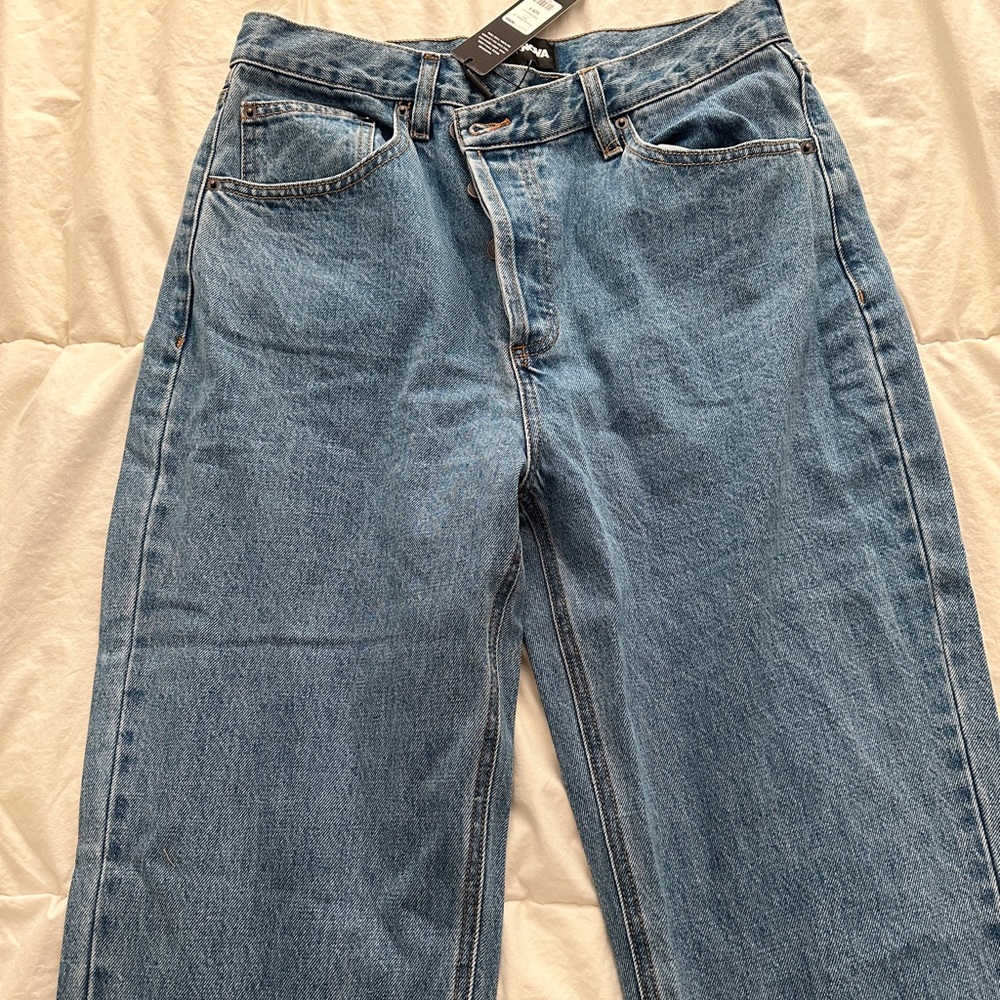 Fashionnova Crossover straight leg jean